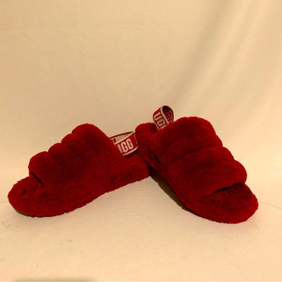 UGG Shoes - UGG Women's Fluffy Slippers Slides Ribbon Red sz 6